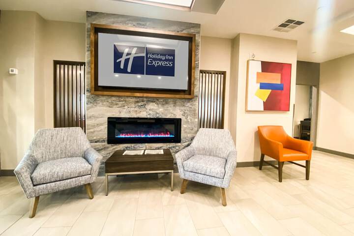 Holiday Inn Express & Suites Frazier Park by IHG