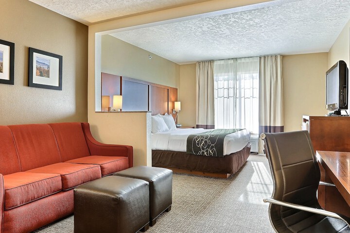 Room 32 of 50