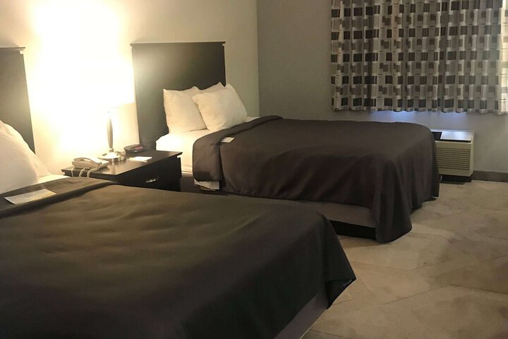 Room 15 of 49