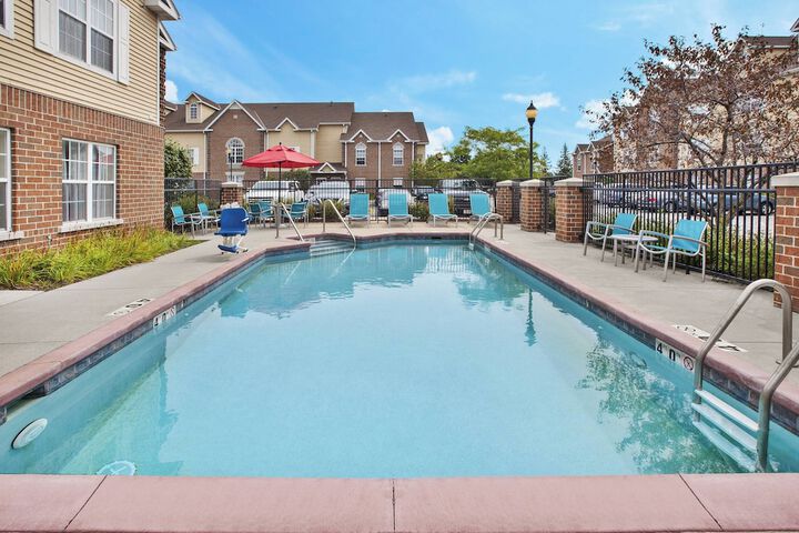 Towneplace Suites by Marriott Brookfield