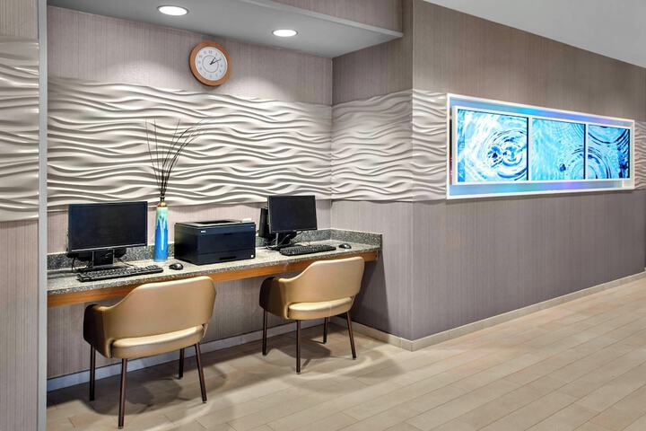 SpringHill Suites by Marriott Long Island Brookhaven