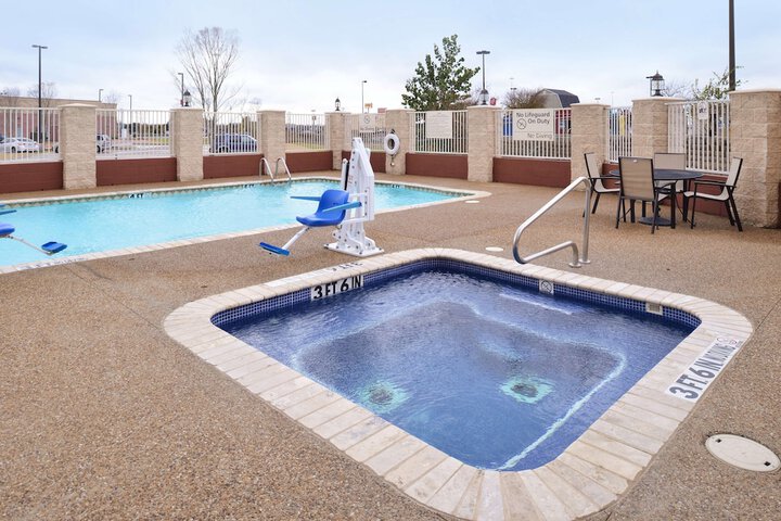 Pool 5 of 49