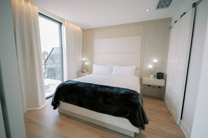 Room 82 of 110