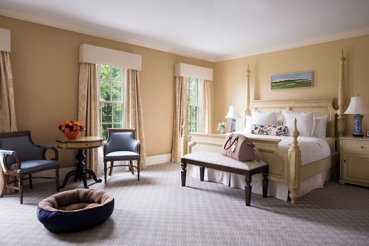 Room 10 of 35