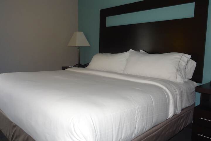 Room 36 of 48