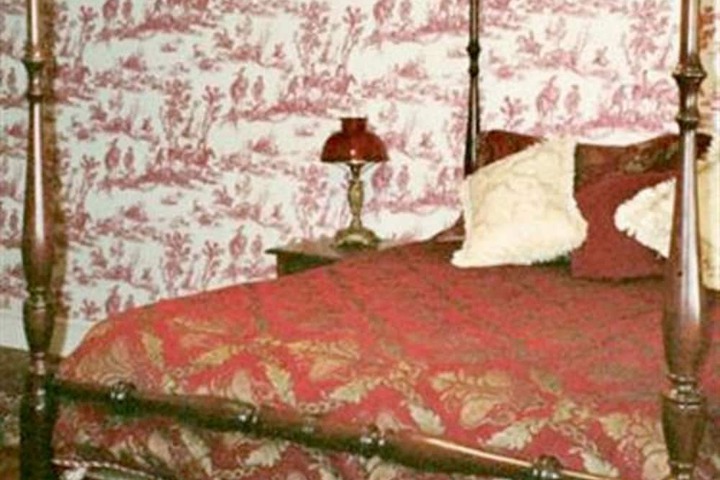 The Brafferton Inn