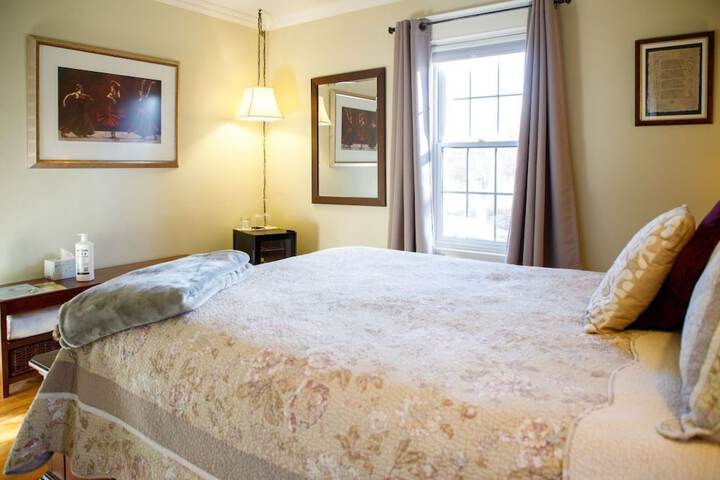 Room 9 of 46