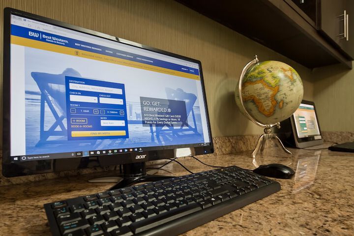 Best Western Plus Durham Hotel & Conference Centre