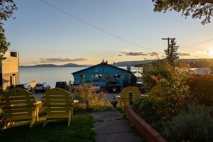 The Islander Inn