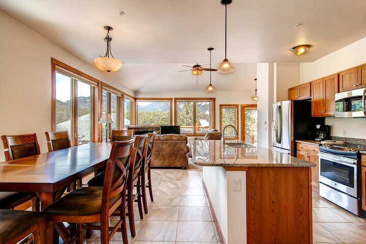 Black Canyon Inn Unit H4 Deluxe