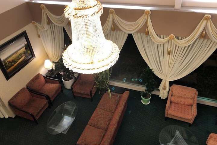 Hotel Interior 12 of 28
