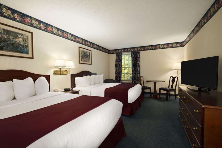 Room 7 of 15