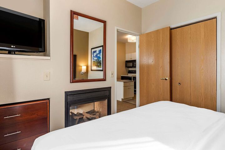 Room 41 of 56