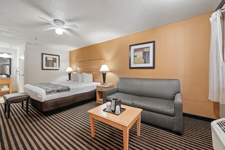 Best Western Plus Executive Inn & Suites