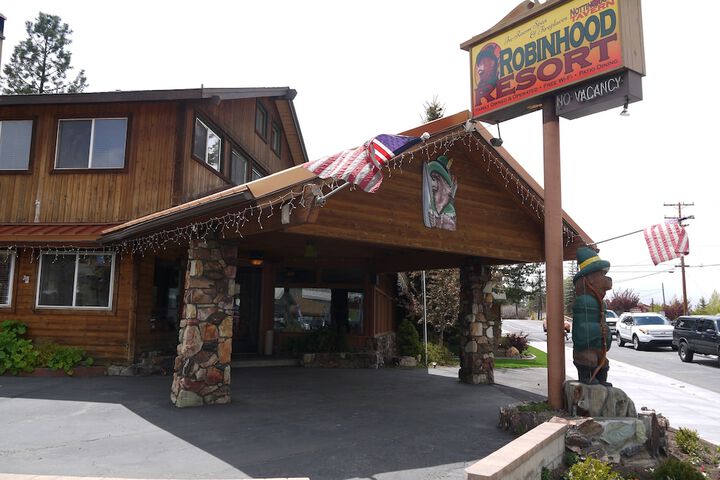 Robinhood Resort