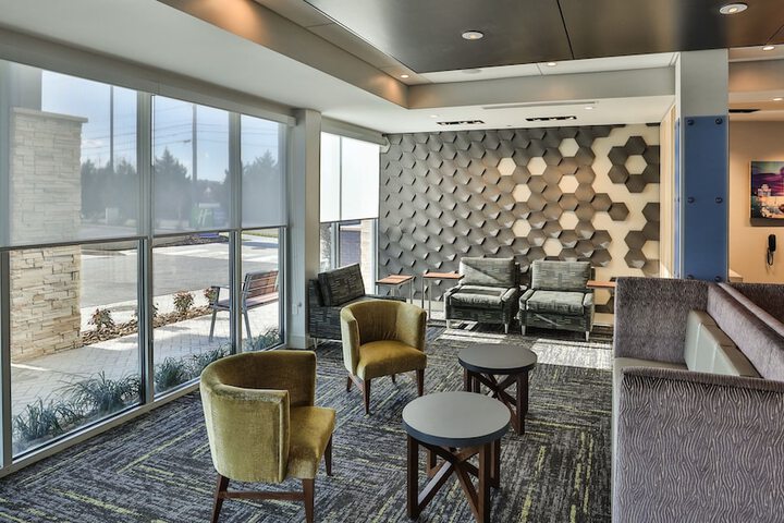 Hotel Interior 14 of 67