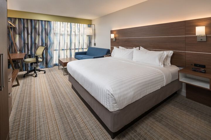 Room 21 of 51