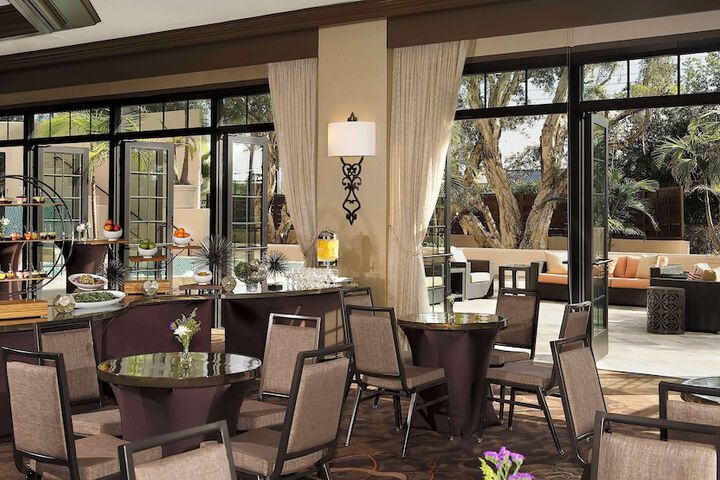 Hilton Orange County / Costa Mesa