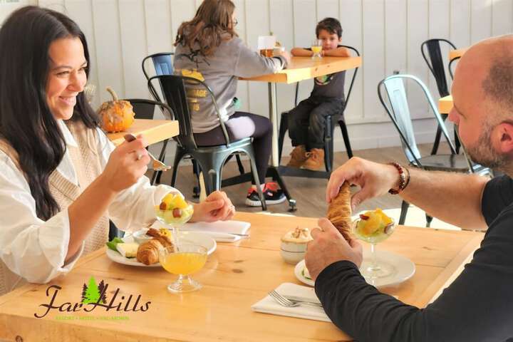 Breakfast/Coffee Service 46 of 57