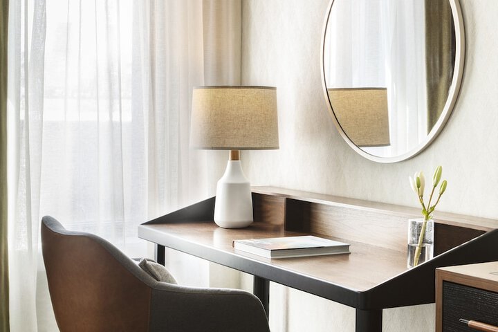Kimpton Armory Hotel Bozeman by IHG