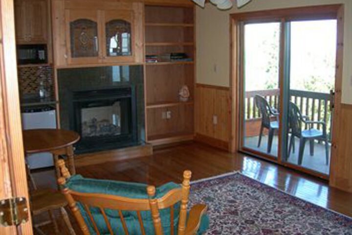 Ninemile Point Bed & Breakfast