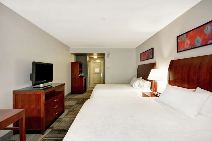 Room 26 of 48