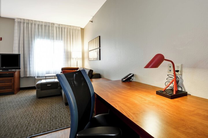 Room 28 of 52