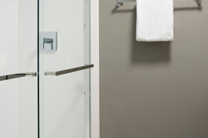 Room 16 of 27