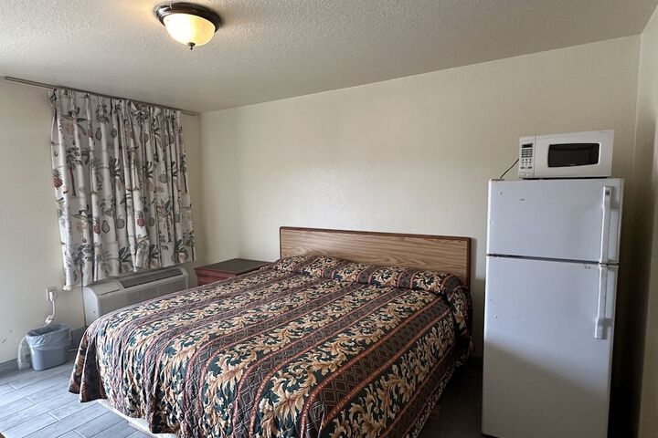 Travel Inn by OYO La Marque Texas City I-45