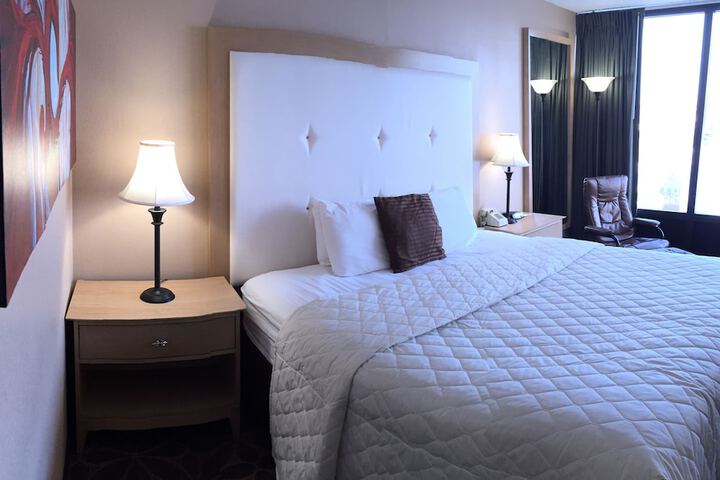 Room 15 of 41