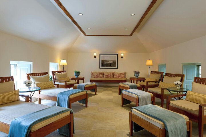 Williamsburg Lodge Autograph Collection
