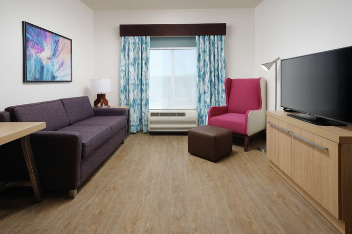 Room 12 of 36