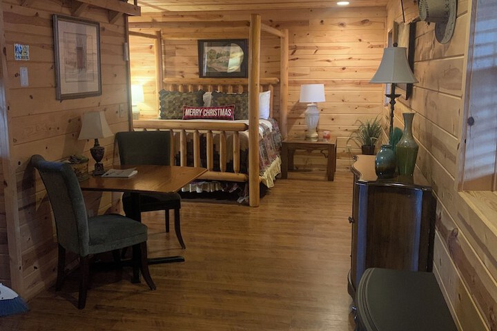 Nacoochee Valley Lodge