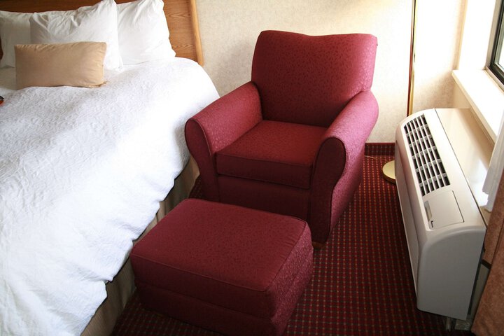 Room 10 of 22