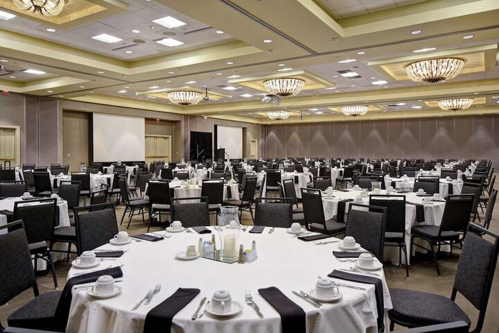 Embassy Suites by Hilton Montgomery Hotel & Conference Ctr