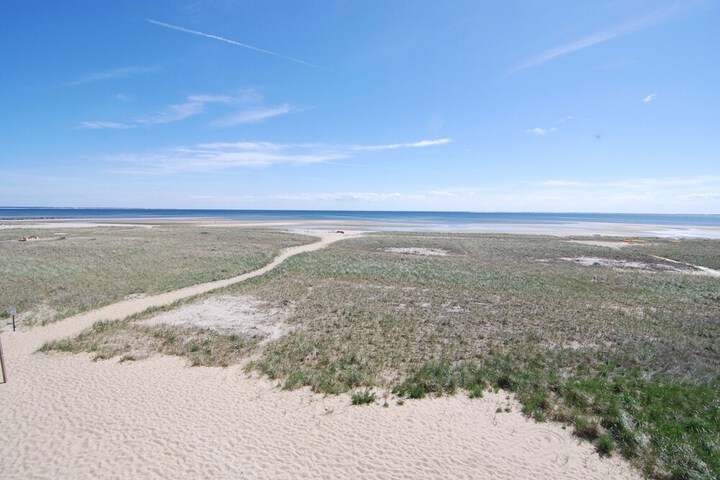 Sandcastle Resort and Club