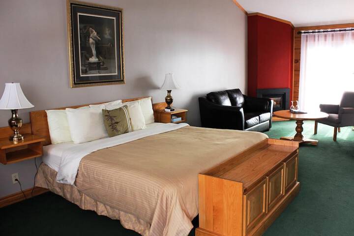 Room 26 of 42
