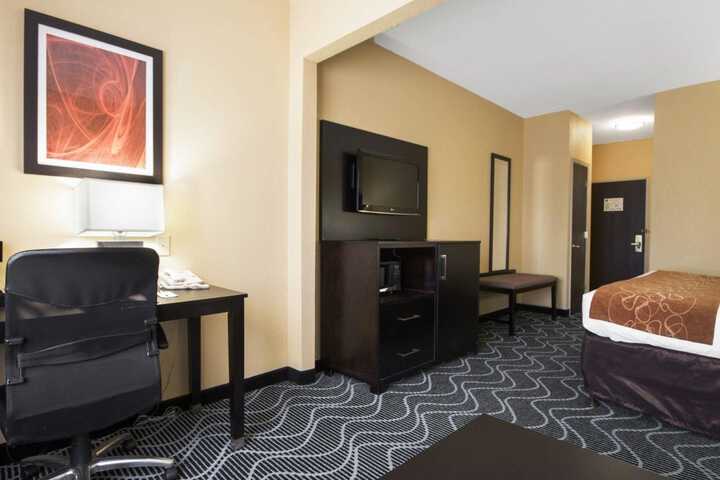 Comfort Suites Lake Ray Hubbard
