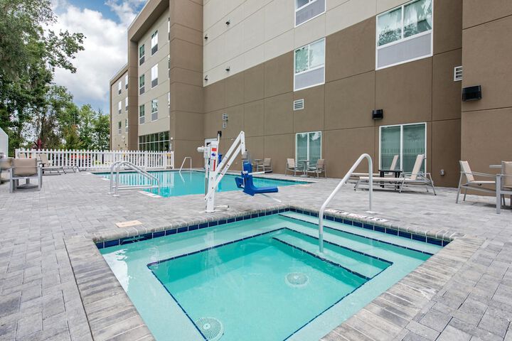 Pool 12 of 87