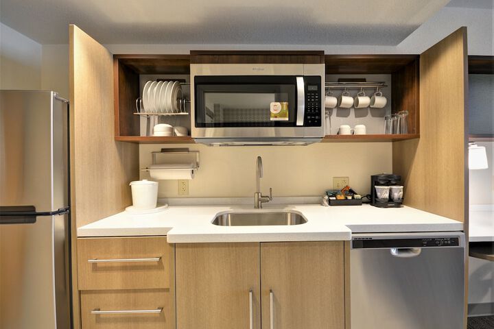 Home2 Suites by Hilton Portland Airport