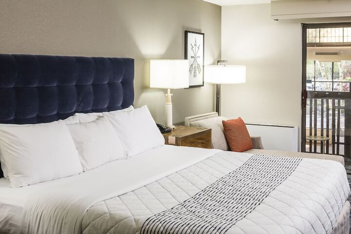 Room 20 of 49