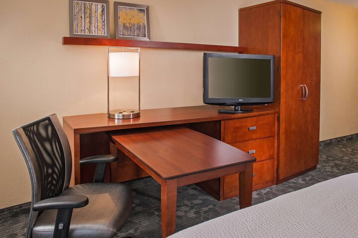 Room 12 of 29