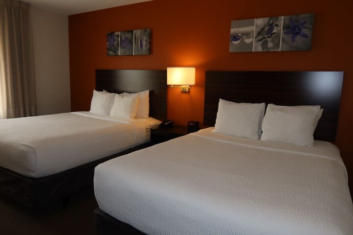Sleep Inn & Suites Oregon - Madison