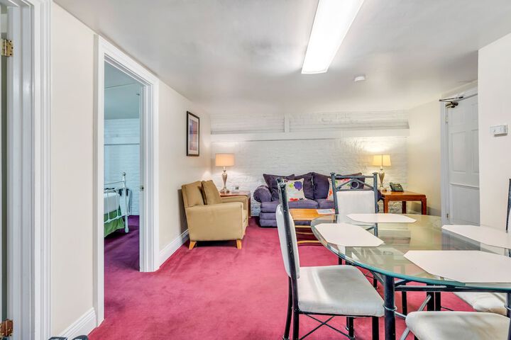 Room 69 of 130
