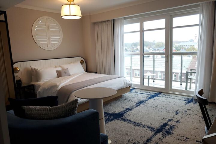 The Brenton Hotel