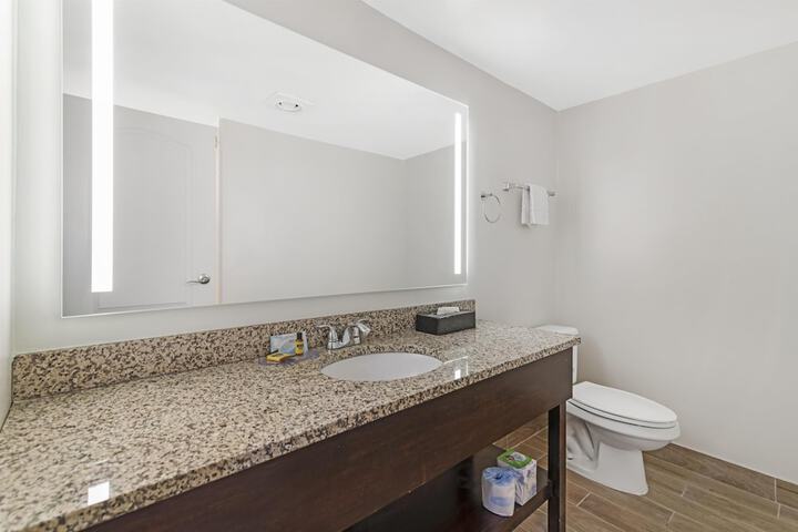 Best Western Plus Brunswick Bath