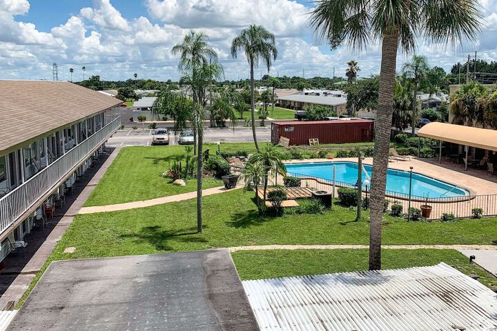 Pool 14 of 67
