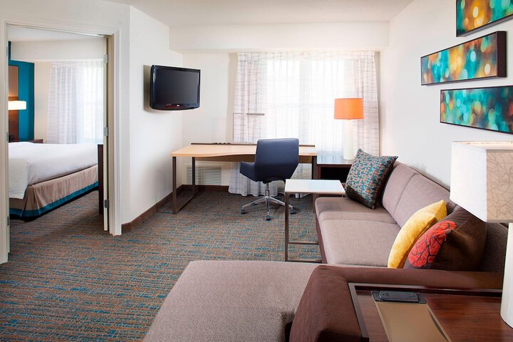 Room 14 of 22