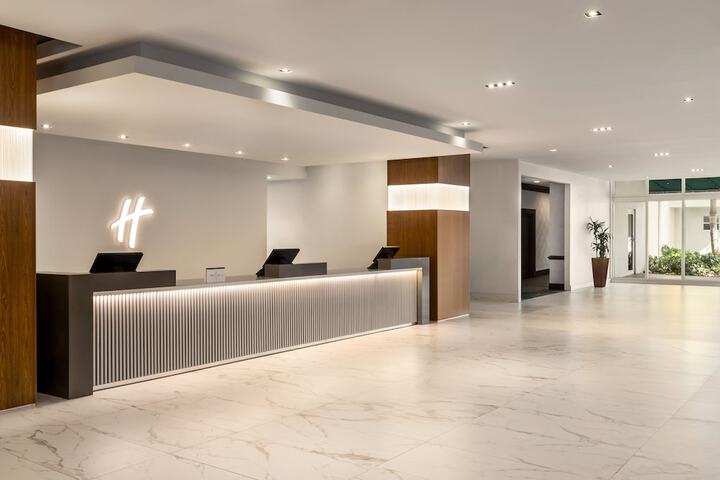 Hotel 14 of 94