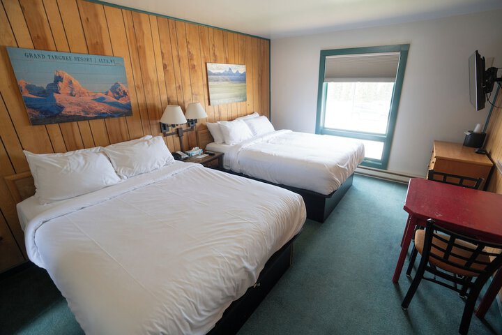 Room 34 of 94